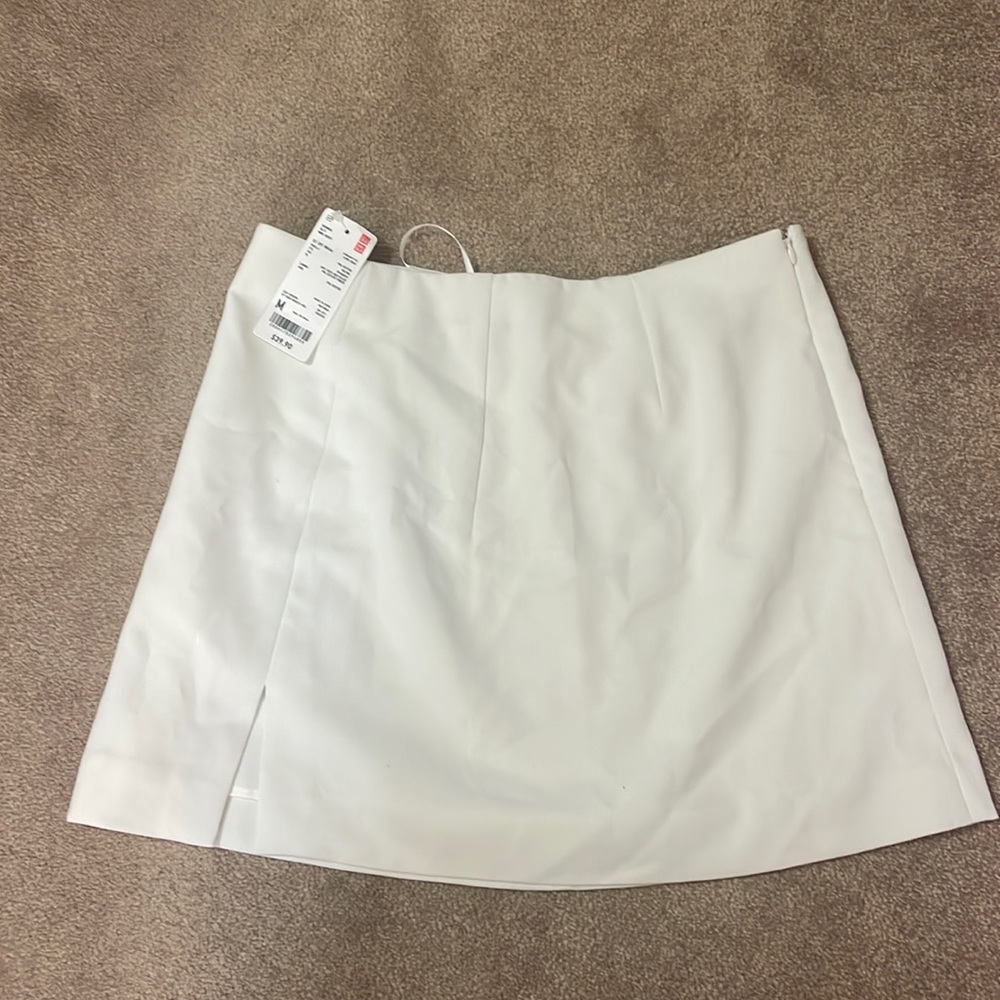 Uniqlo skirt